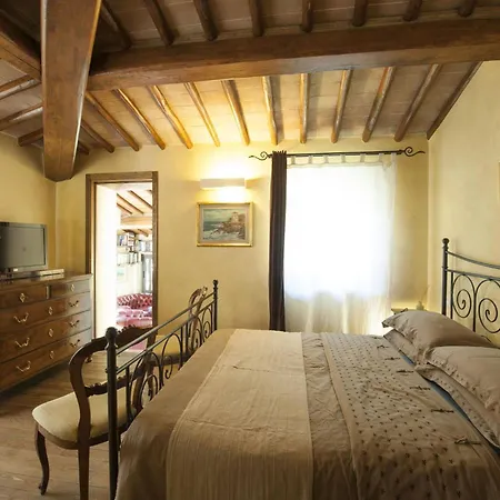 Villa Mulino Cintoia Piscina, Sauna, Jacuzzi Chiocchio